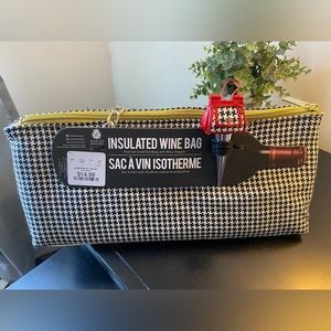 Wine cooler purse/clutch! How cute & chic